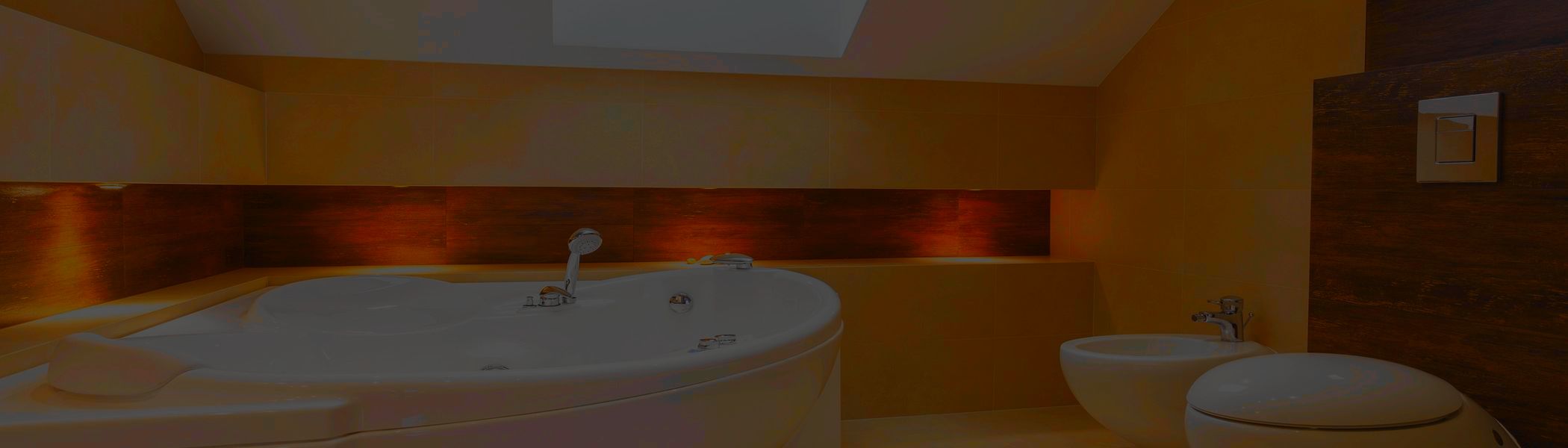 Schicke Badezimmer in Ihrem Haus von Das Haus Bau Martina Jastrau in Winsen-Aller